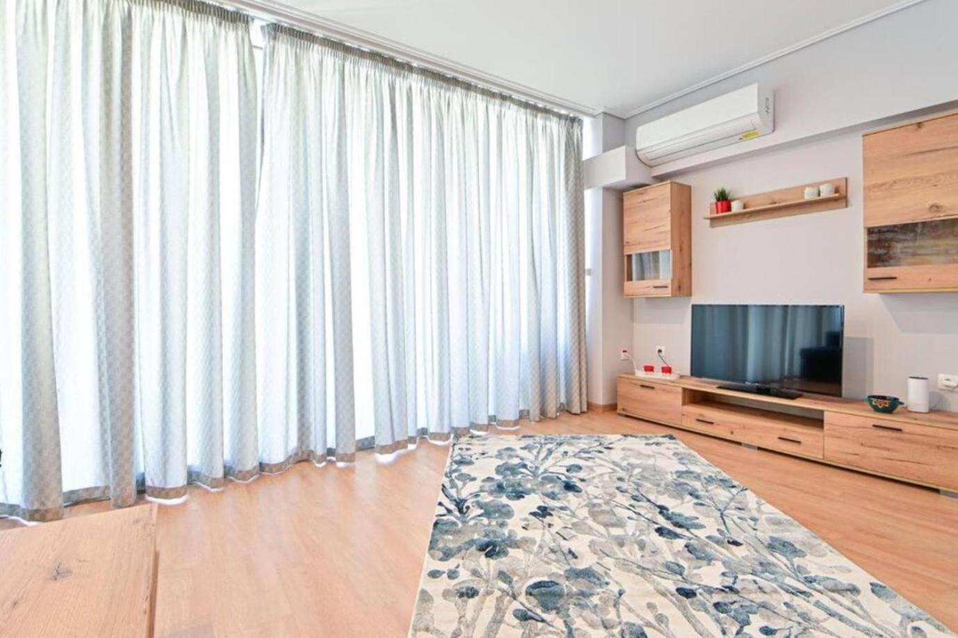 Cozy Apartment Located On Piraeus Port Area- 외부 사진