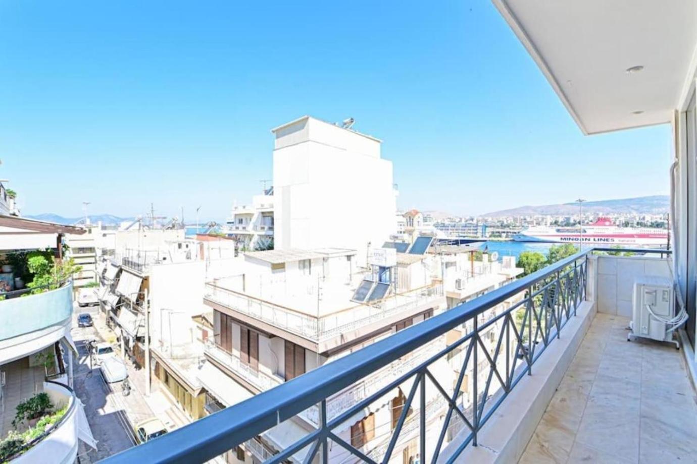 Cozy Apartment Located On Piraeus Port Area- 외부 사진