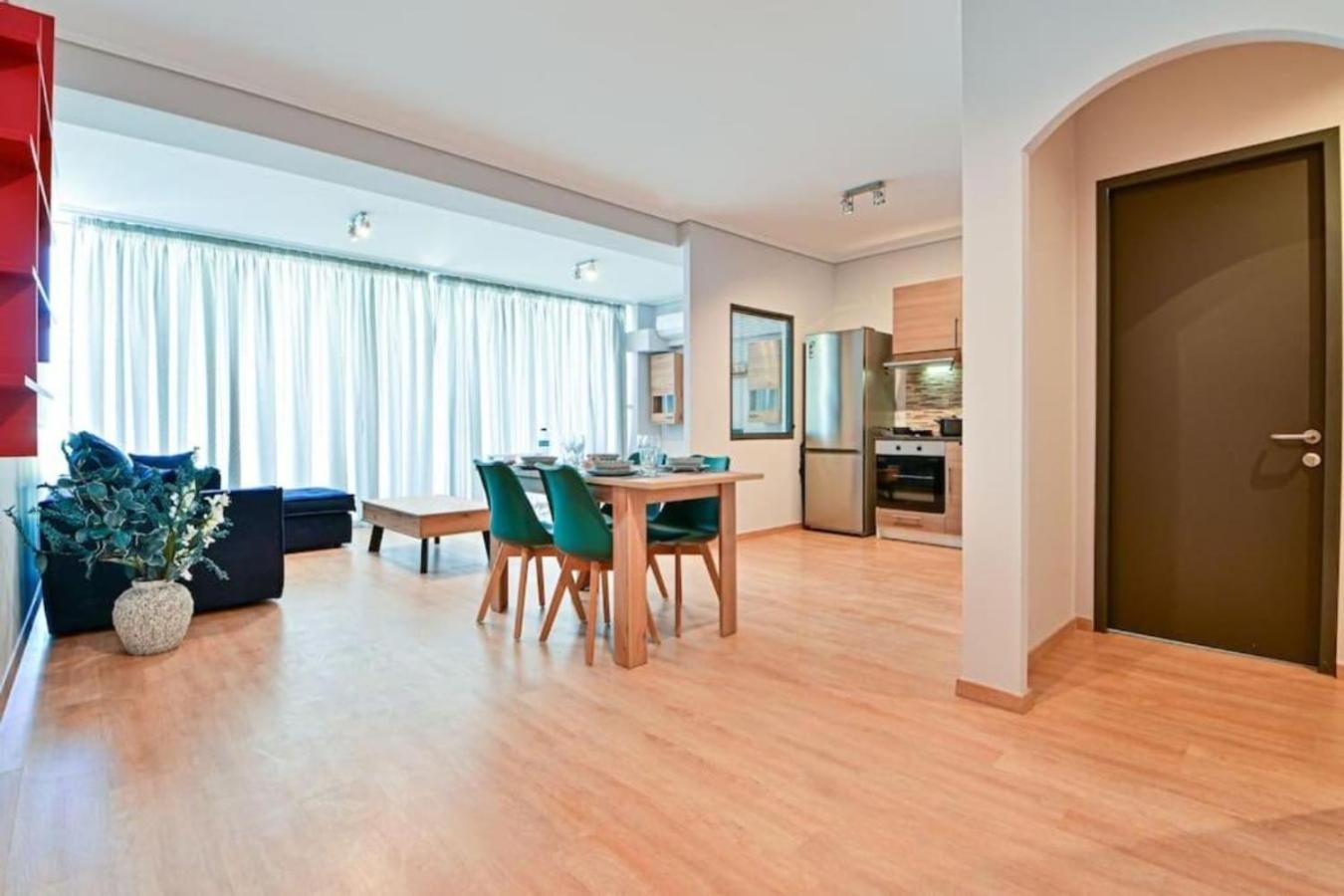 Cozy Apartment Located On Piraeus Port Area- 외부 사진